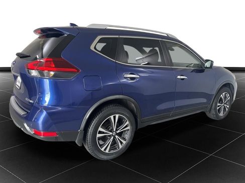 Used 2019 Nissan Rogue SV w/ Premium Package AWD/4WD image 5