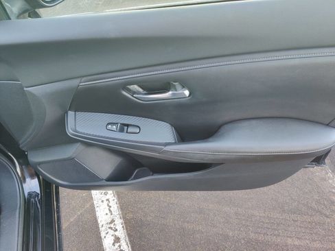 Used 2020 Nissan Sentra SV w/ Lighting Package image 31