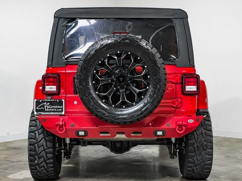 Used 2019 Jeep Wrangler Unlimited Rubicon AWD/4WD image 8