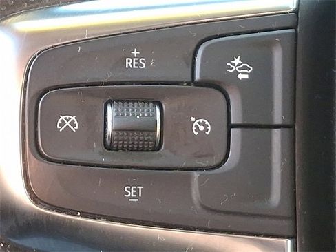 Used 2024 Chevrolet Blazer LT image 21