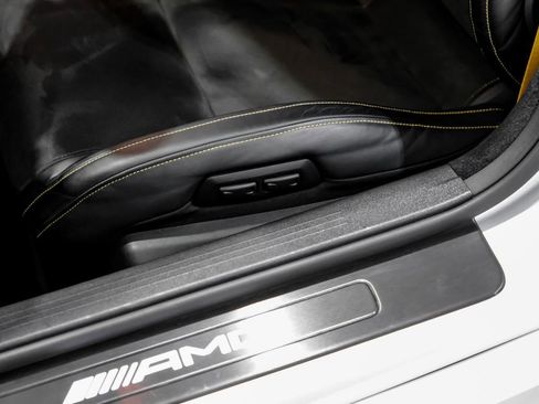 Used 2018 Mercedes-Benz AMG GT R image 24