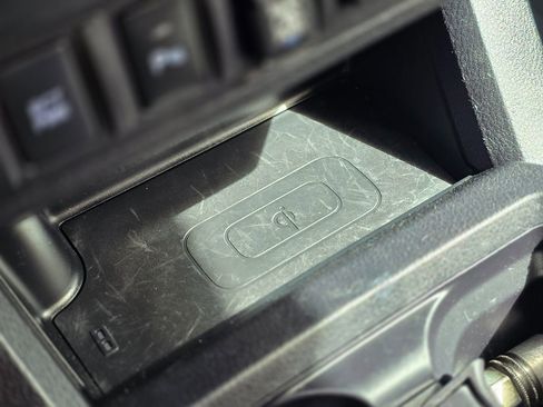 Used 2022 Toyota Tacoma TRD Off-Road w/ Technology Package image 39