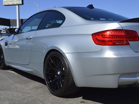 Used 2012 BMW M3 Coupe image 12