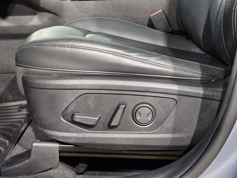Used 2023 Kia Sorento SX AWD/4WD image 23