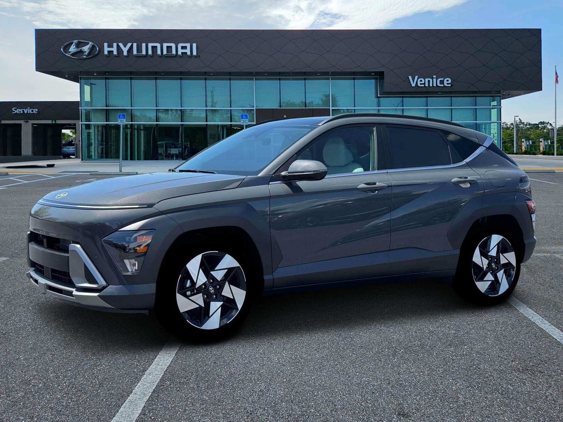 New 2026 Hyundai Kona Limited FWD image 2