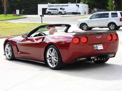 Used 2006 Chevrolet Corvette Convertible w/ Preferred Equipment Group RWD image 40