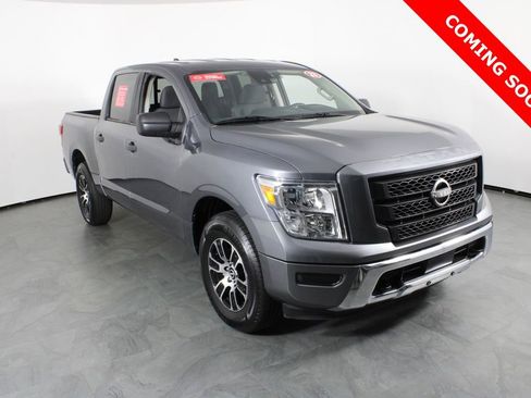 Certified 2023 Nissan Titan SV image 12