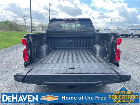Used 2022 Chevrolet Silverado 1500 LTZ w/ LTZ Premium Package image 27