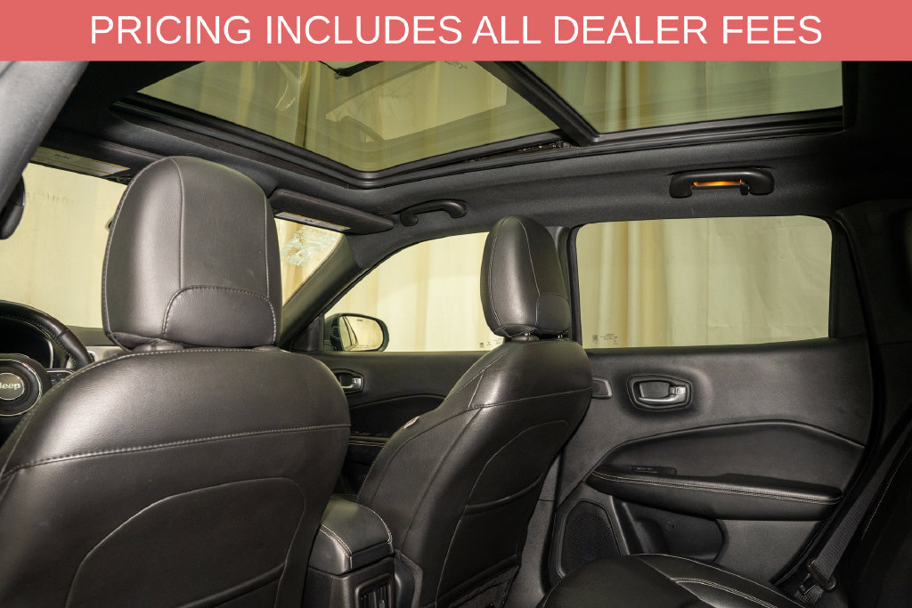 Used 2021 Jeep Compass Latitude w/ Sun and Sound Group AWD/4WD image 10