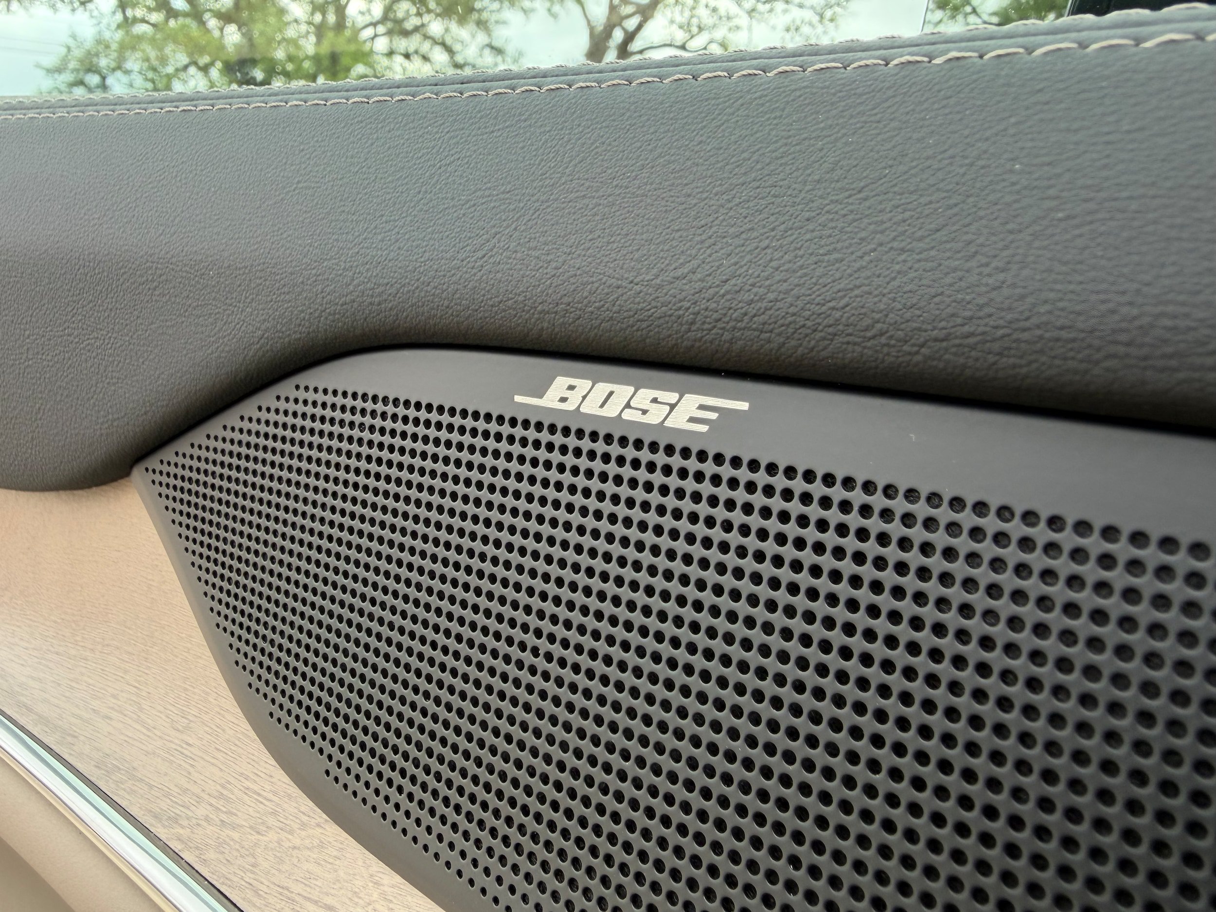 New 2026 Volvo EX90 Plus RWD image 18