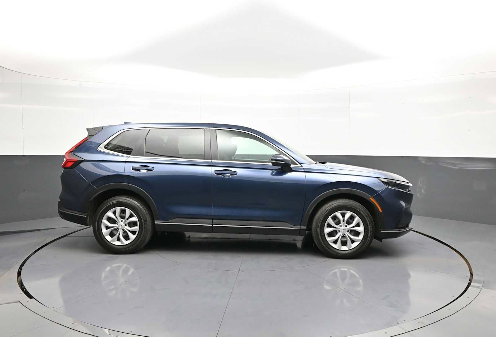 Certified 2025 Honda CR-V LX image 5