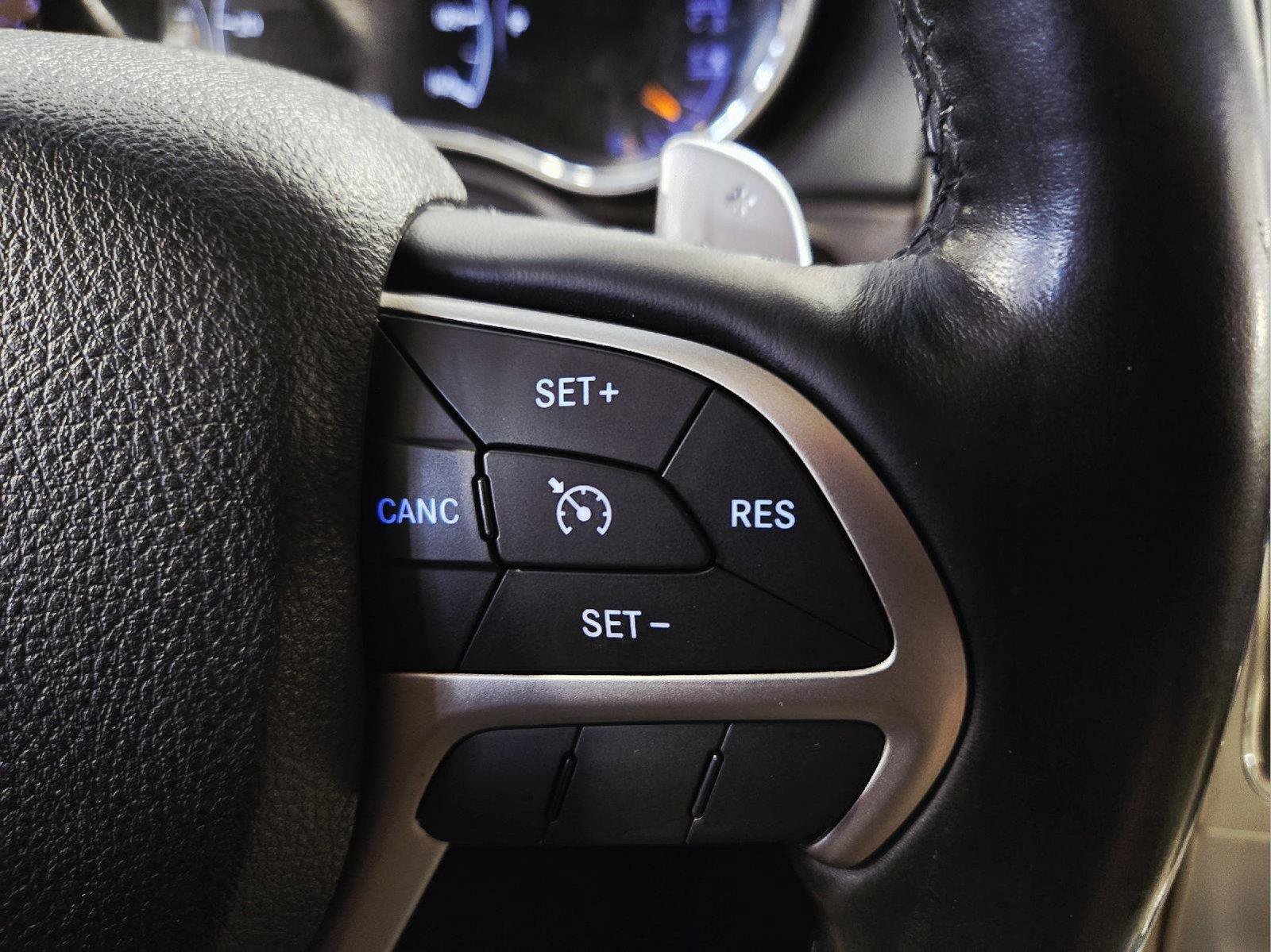 Used 2015 Jeep Grand Cherokee Limited AWD/4WD image 19