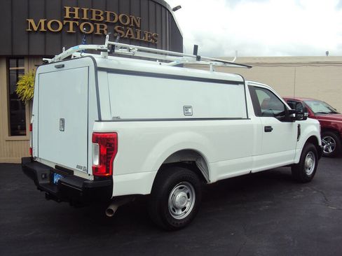 Used 2019 Ford F250 XL w/ Power Equipment Group image 6