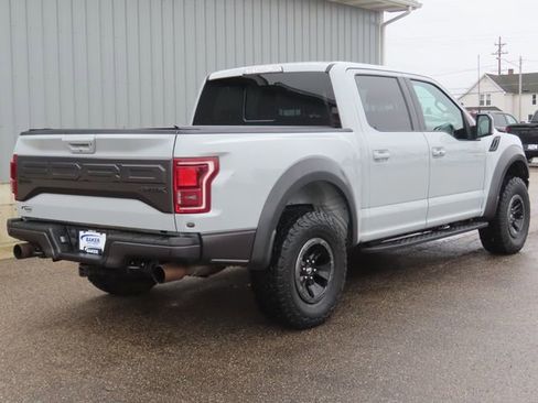 Used 2017 Ford F150 Raptor w/ Equipment Group 802A Luxury AWD/4WD image 3