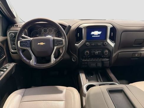 Used 2019 Chevrolet Silverado 1500 LTZ w/ LTZ Premium Package AWD/4WD image 19