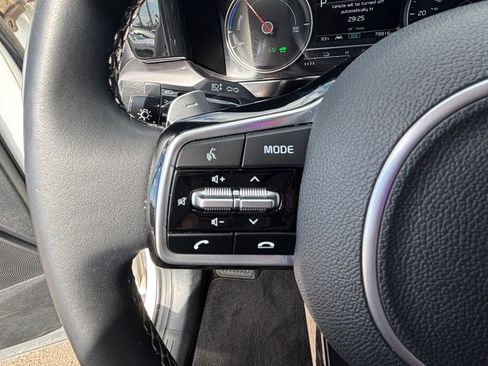Used 2023 Kia Sorento EX FWD image 22