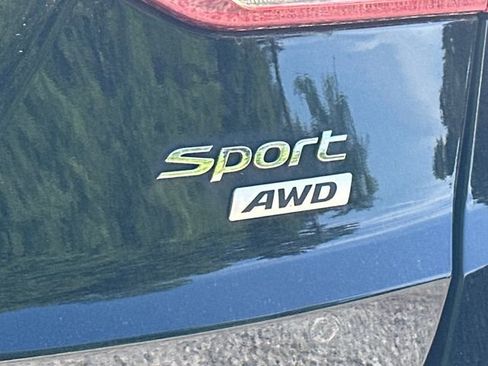 Used 2018 Hyundai Santa Fe Sport w/ 2.4L Value Package 02 AWD/4WD image 13