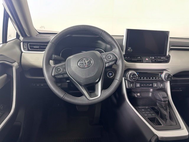 Used 2023 Toyota RAV4 XLE w/ Convenience Package AWD/4WD image 14