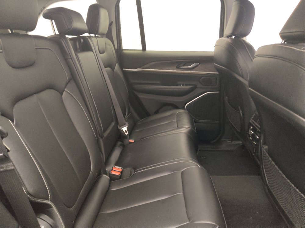 Used 2023 Jeep Grand Cherokee 4WD 4xe image 19
