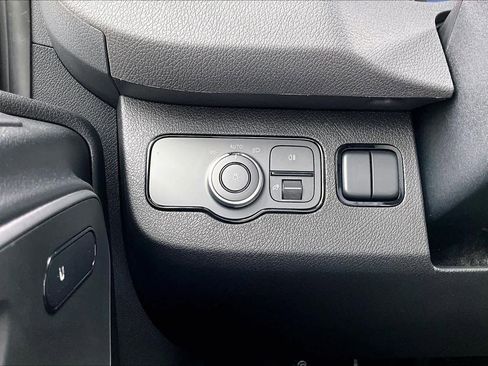 New 2026 Mercedes-Benz Sprinter 2500 image 13