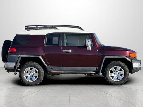Used 2007 Toyota FJ Cruiser 4WD image 3