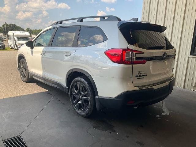 Used 2024 Subaru Ascent Onyx Edition AWD/4WD image 2