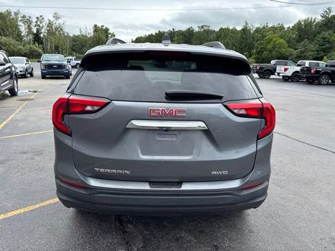 Used 2020 GMC Terrain SLE w/ Driver Convenience Package AWD/4WD image 4