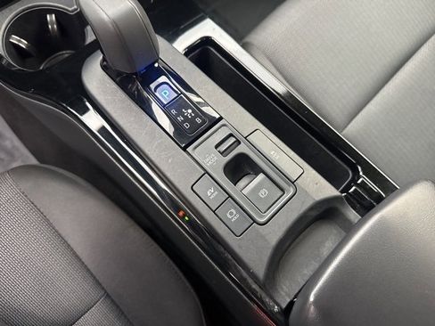 Used 2023 Toyota Prius LE image 22