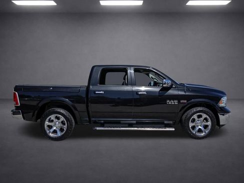 Used 2015 RAM 1500 Laramie w/ Convenience Group image 3