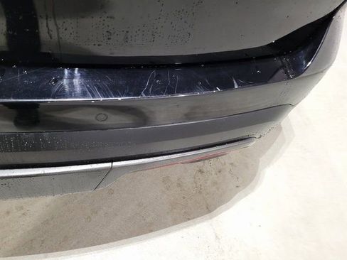 Used 2017 Ford Explorer XLT w/ Equipment Group 202A image 14