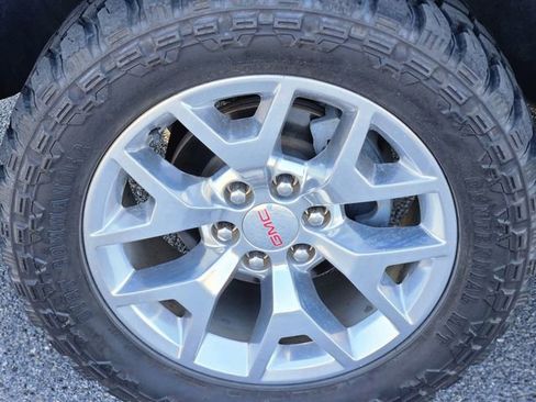 Used 2019 GMC Yukon SLT image 10