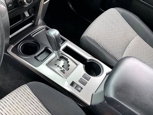 Used 2017 Toyota 4Runner SR5 image 16