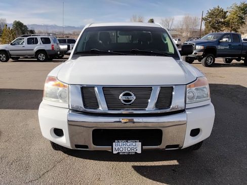 Used 2008 Nissan Titan SE image 2