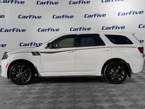 Used 2021 Dodge Durango SXT image 2