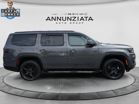 Used 2024 Jeep Wagoneer Series II AWD/4WD image 6