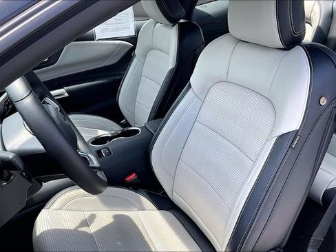 Used 2026 Ford Mustang GT Premium RWD image 21
