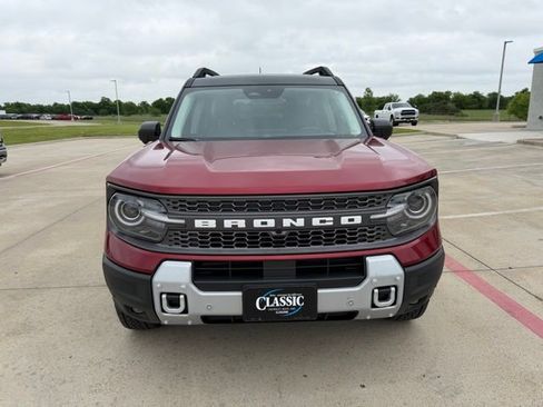 Used 2025 Ford Bronco Sport Badlands AWD/4WD image 8