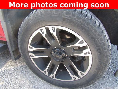 Used 2014 GMC Sierra 1500 SLT w/ SLT Crew Cab Value Package image 9