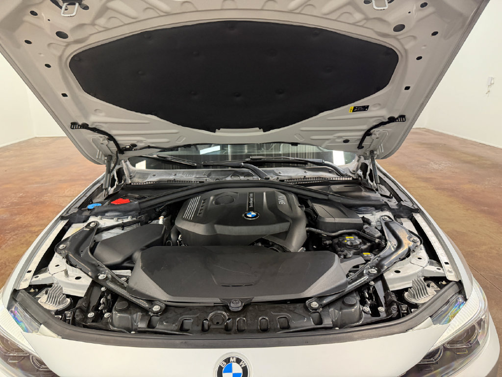 Used 2018 BMW 430i xDrive Convertible AWD/4WD image 17