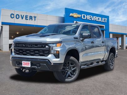 New 2026 Chevrolet Silverado 1500 Custom Trail Boss w/ Turbomax Blackout Package