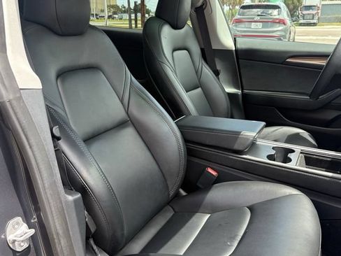 Used 2023 Tesla Model 3 Standard Range RWD image 17
