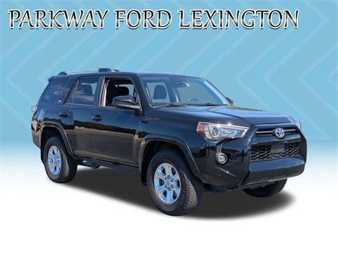 Used 2024 Toyota 4Runner SR5 image 3