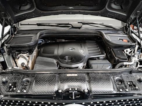 Certified 2022 Mercedes-Benz GLE 450 4MATIC image 48