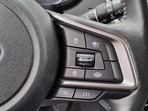 Used 2024 Subaru Forester Premium image 17