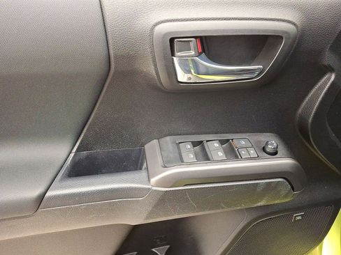 Used 2022 Toyota Tacoma TRD Pro image 10