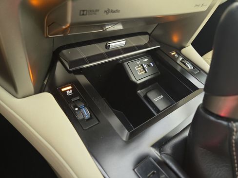 Used 2020 Lexus GX 460 Premium w/ Premium Package AWD/4WD image 28