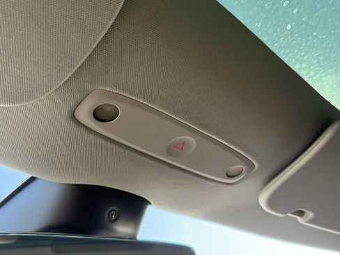 Used 2024 Tesla Model 3 Performance image 20