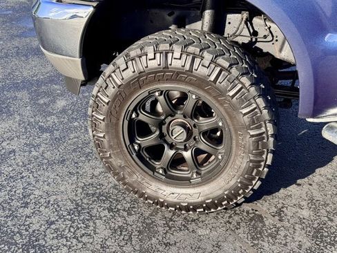 Used 2002 Ford F350 Lariat image 9