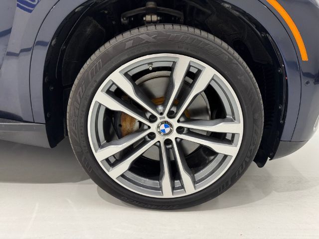 Used 2018 BMW X5 xDrive50i AWD/4WD image 43