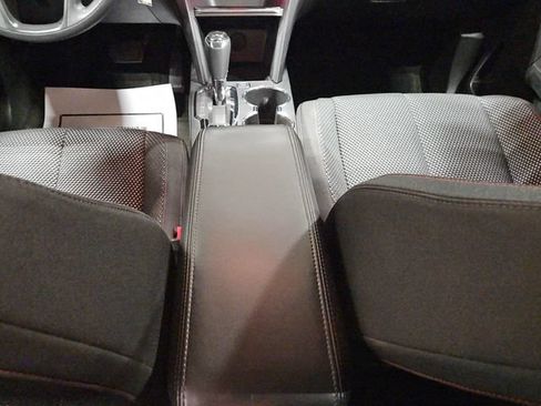 Used 2017 GMC Terrain SLE AWD/4WD image 15